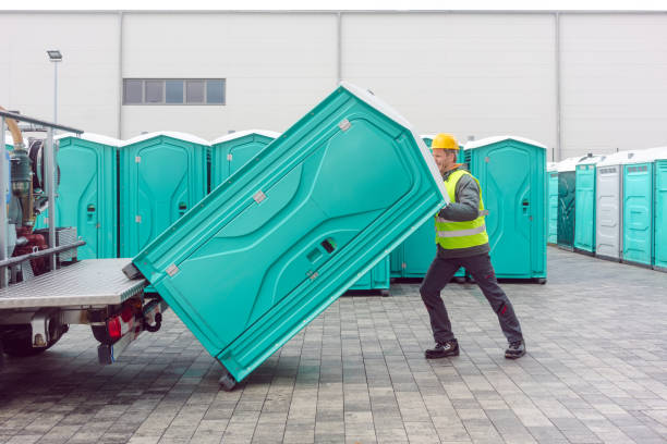 Types of Portable Toilets We Offer in Astatula, FL